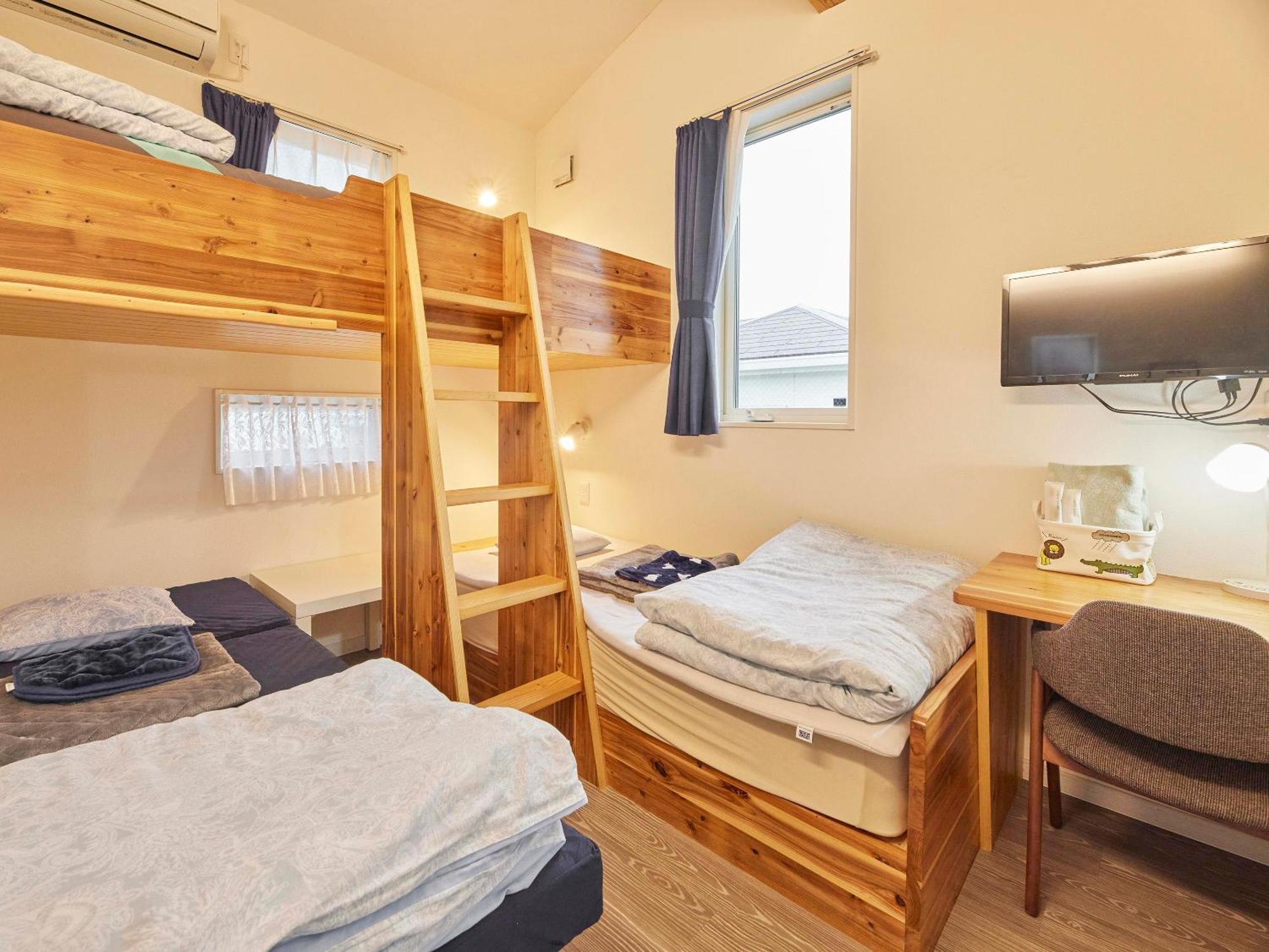 Itosima Guesthouse Tomo Екстериор снимка